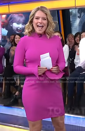 Sara's pink bell sleeve dress on Good Morning America
