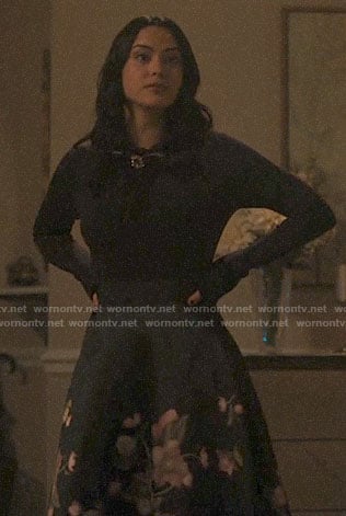 Veronica's floral skirted dress on Riverdale