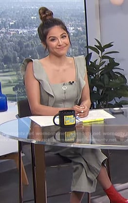 Erin's pale green ruffled jumpsuit on E! News Daily Pop
