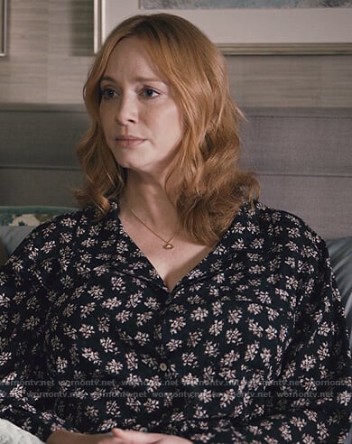 Beth's black floral print pajamas on Good Girls