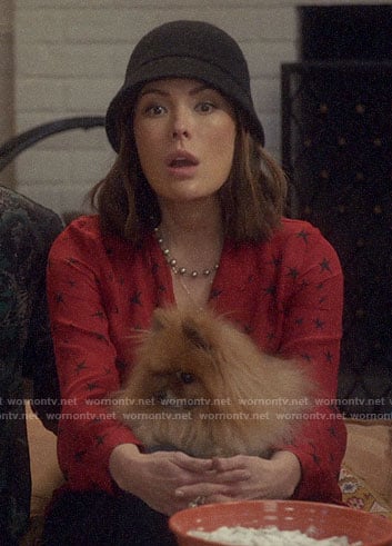 Camille's red star print top on Splitting Up Together