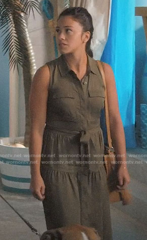 Jane's green sleeveless shirtdress on Jane the Virgin