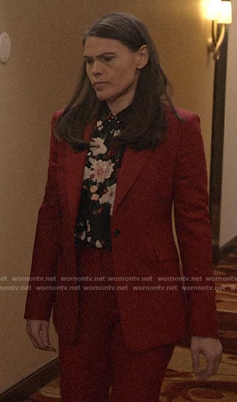 Marjorie's black floral shirt and red suit on Veep