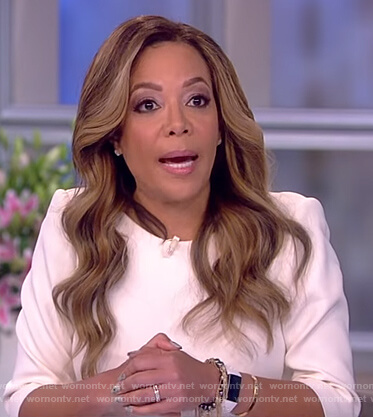 Sunny's white dress on The View
