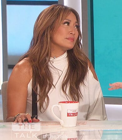 Carrie's two tone asymmetric top on The Talk