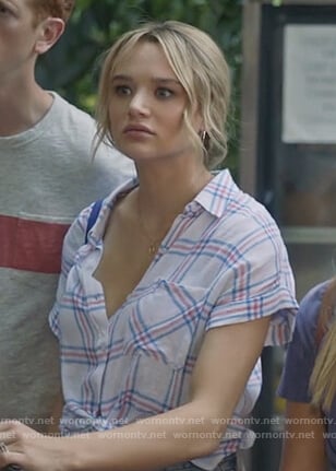 Clementine's white plaid shirt on Life in Pieces