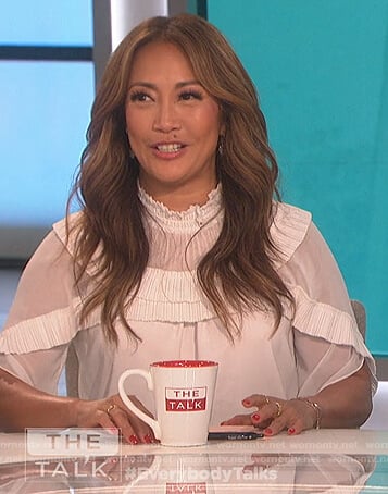 Carrie's white ruffled blouse on The Talk