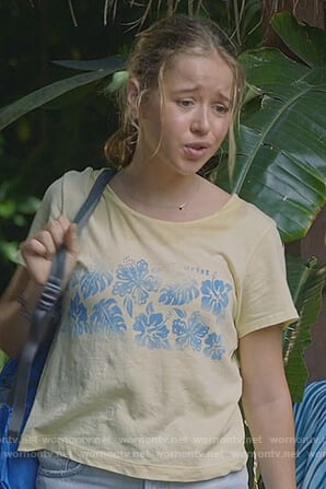 Sam's yellow floral tee on Life in Pieces