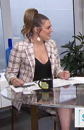 Carissa's white plaid blazer and cropped pants on E! News Daily Pop