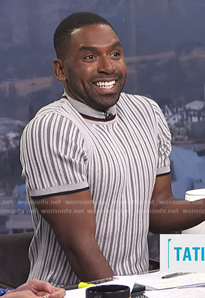 Justin's grey striped short sleeve sweater on E! News Daily Pop