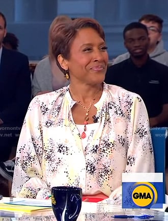 Robin's printed blouse on Good Morning America