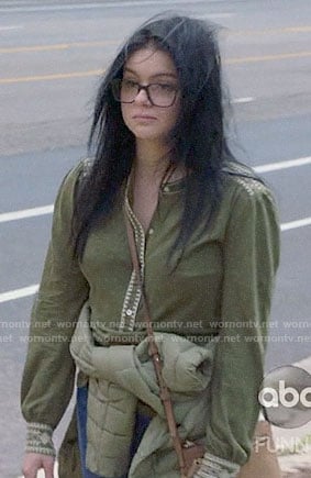Alex's green embroidered top on Modern Family
