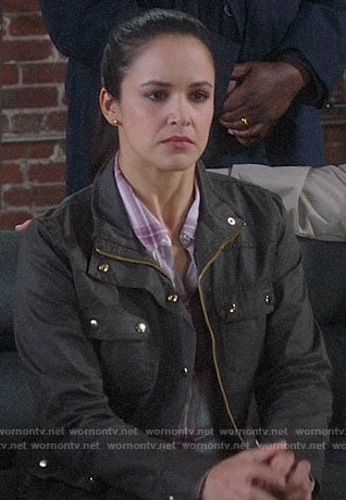 Amy's green jacket on Brooklyn Nine-Nine