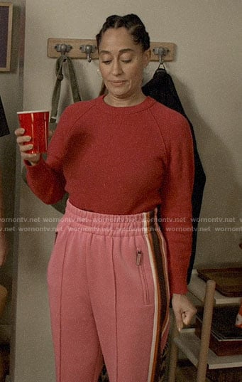 Bow's pink sweater and side stripe pants on Black-ish