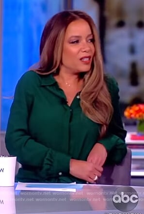 Sunny's green shirtdress on The View