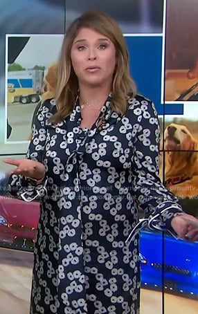 Jenna's navy floral tie cuff dress on Today