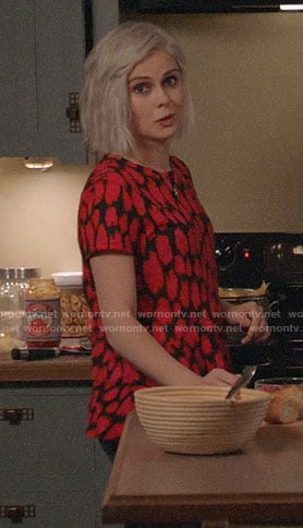 Liv's red and black printed tee on iZombie