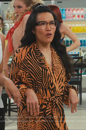 Doris's orange printed jumpsuit on American Housewife