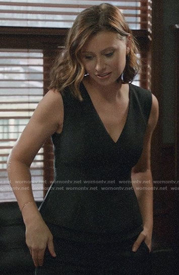Peyton's black v-neck peplum top on iZombie