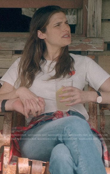 Rio's apple t-shirt on Bless This Mess