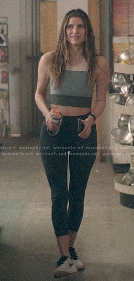 Rio's green colorblock sports bra and leggings on Bless This Mess