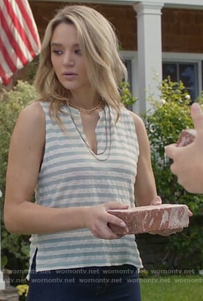 Clementine's striped tank on Life in Pieces