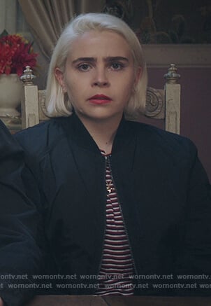 Annie's striped long sleeve tee on Good Girls