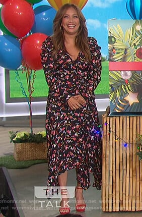 Carrie's black floral dress on The Talk