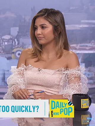 Erin's pink off-shoulder lace top on E! News Daily Pop