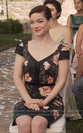 Lisa's floral bodycon dress on What/If