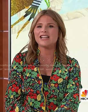 Jenna's floral print v-neck top on Today