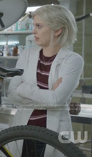 Liv's burgundy striped sweater on iZombie