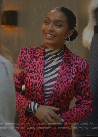 Zoey's stripe top and blazer on Grown-ish
