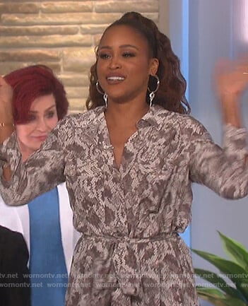 Eve's snakeskin shirtdress on The Talk