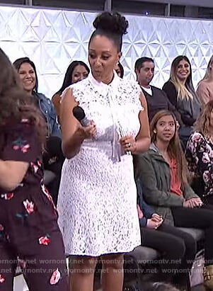Tamera's white sleeveless lace dress on The Real