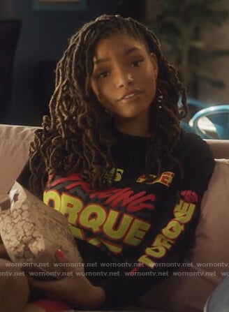 Skylar's black HS Racing tee on Grown-ish
