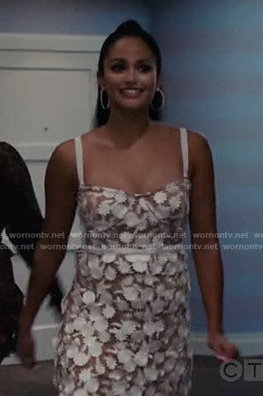 Carolina's white floral applique dress on Grand Hotel
