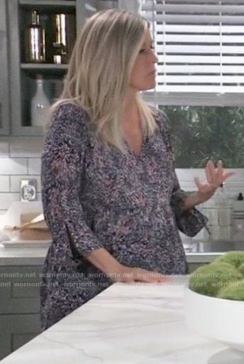 Carly's floral tie sleeve maternity top on General Hospital