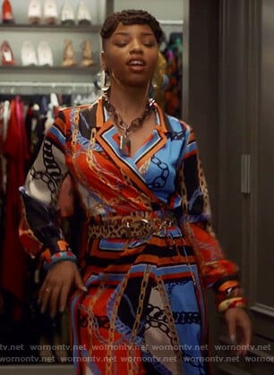 Jazlyn's chain print dress on Grown-ish