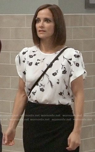 Hayden's white floral top on General Hospital