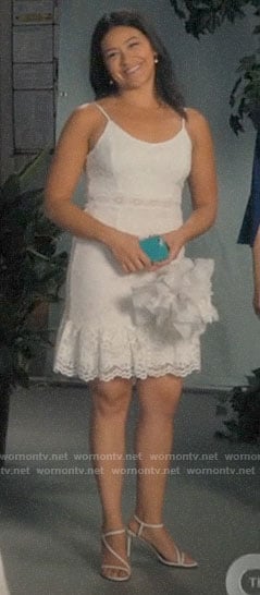 Jane's lace rehearsal dinner dress on Jane the Virgin