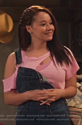 Jade's pink cutout tee on Family Reunion