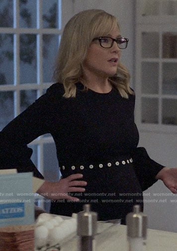 Sheila's navy dress with white eyelets on Suits