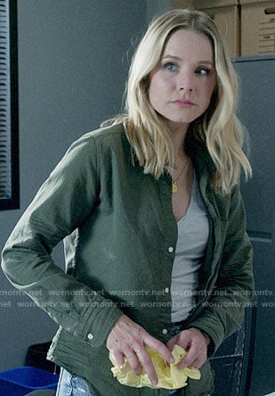 Veronica's green button down shirt on Veronica Mars