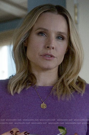 Veronica's coin pendant necklace on Veronica Mars