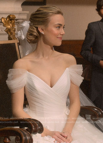 Ainsley's wedding dress on Four Weddings and a Funeral