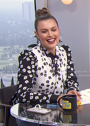 Carissa's black and white contrast blouse on E! News Daily Pop