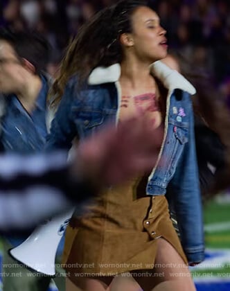Jessica's cropped denim jacket and skirt on 13 Reasons Why