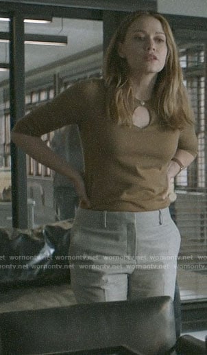 Keri's tan keyhole sweater on Pearson