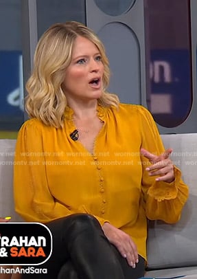 Sara's yellow lace-trim blouse on GMA Strahan And Sara